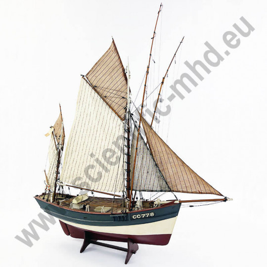 SOIUW7AV5309.jpg